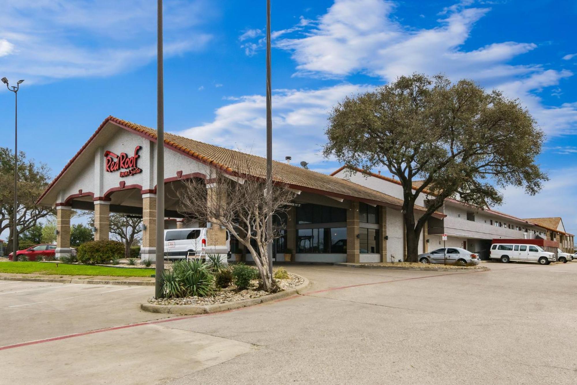 Red Roof Inn & Suites Irving - Dfw Airport South 외부 사진